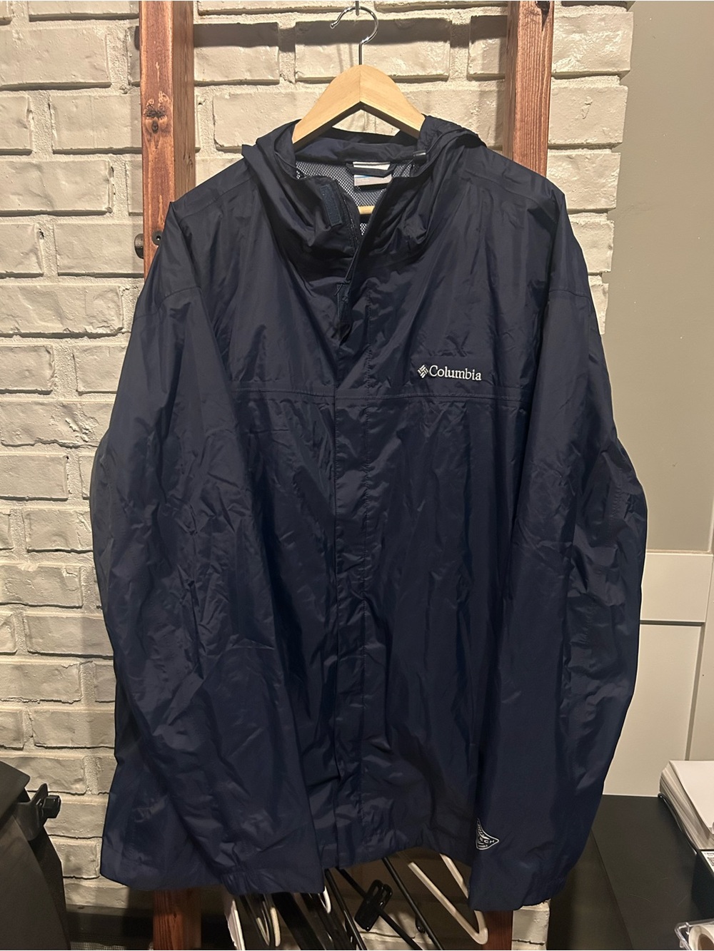 navy blue Columbia Men's Watertight II Rain Jacket Size XXL